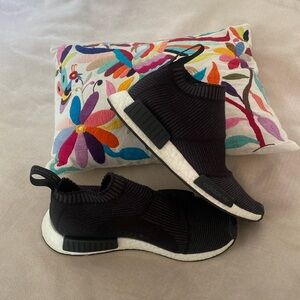 ADIDAS new w box Nmd prime knit wool black (US) 9